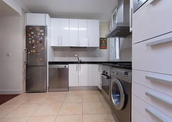 Apartamento En Casa Con Jardin + Garaje. E-bi-201 Appartement Bilbao