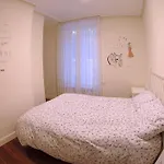 Apartamento En Casa Con Jardin + Garaje. E-bi-201 公寓